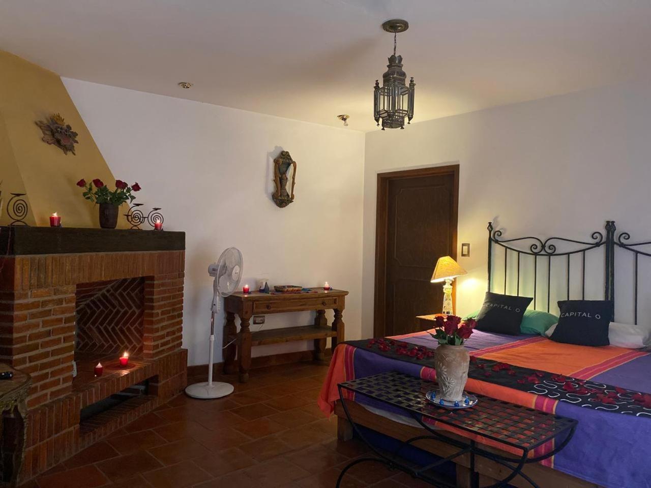 Bed and breakfast Casa Artesanal Santos Guanajuato
